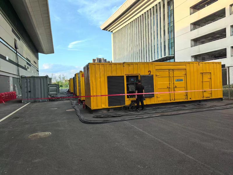 浦东柴油发电机冬季保养注意事项?